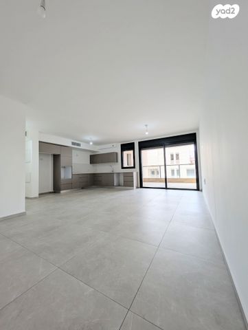 יערות הכרמל 20