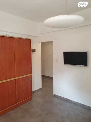 חיבת ציון 36