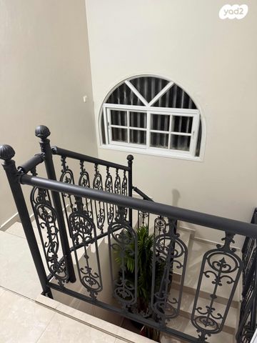 בית פרטי/ קוטג', המתמיד 8, רובע ה', אשדוד