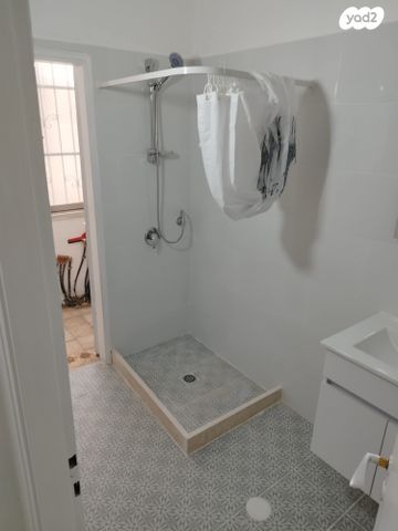 דירה, ביאליק 14, שכונת יהלום, מרכז העיר ב, רמת גן