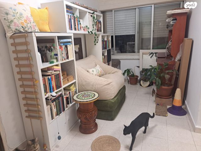 דירה, הוגו מולר 58, בן גוריון, קרית אתא