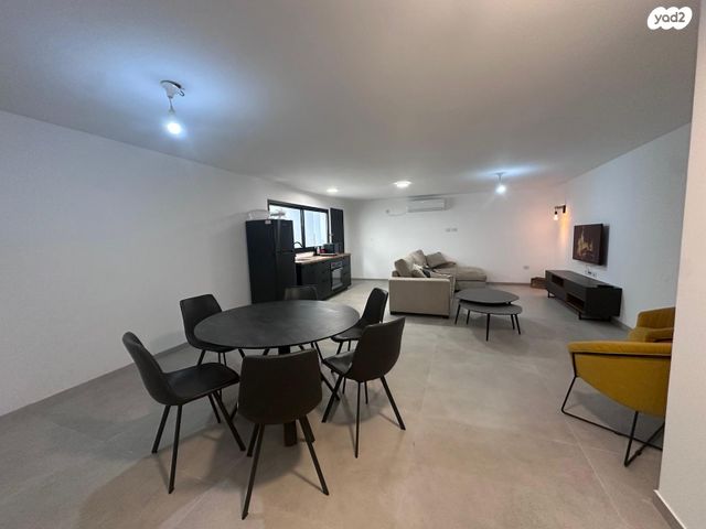 יחידת דיור, יער ברעם 13, שכונה 11, תל מונד