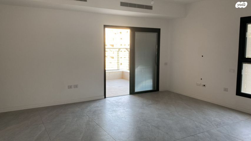 דרך הערבה 13