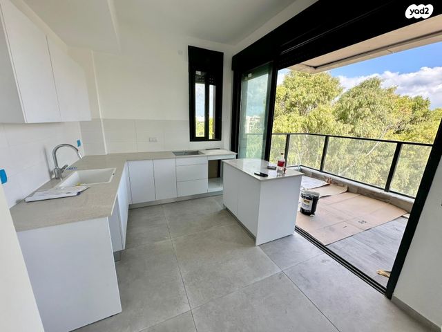 דירה, שמעון ויזנטל 18, הרצליה הירוקה, נווה עובד, הרצליה