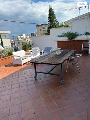 בית פרטי/ קוטג', בר כוכבא 43, האצטדיון, טבריה