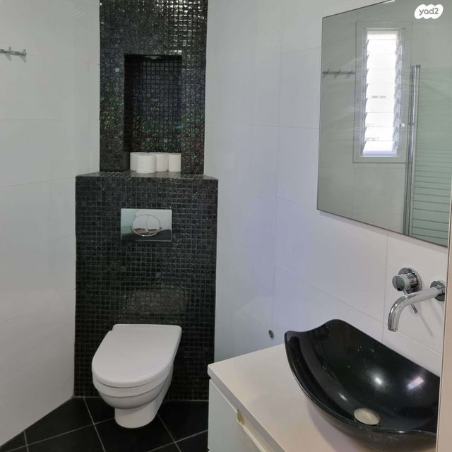 דירה, רבי עקיבא 22, הדר עליון, חיפה