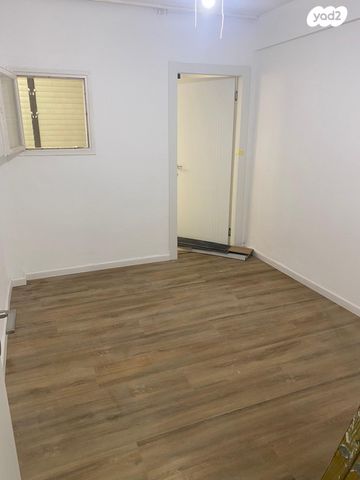 דירה, הבסטיליה 7, קרית שפרינצק, חיפה