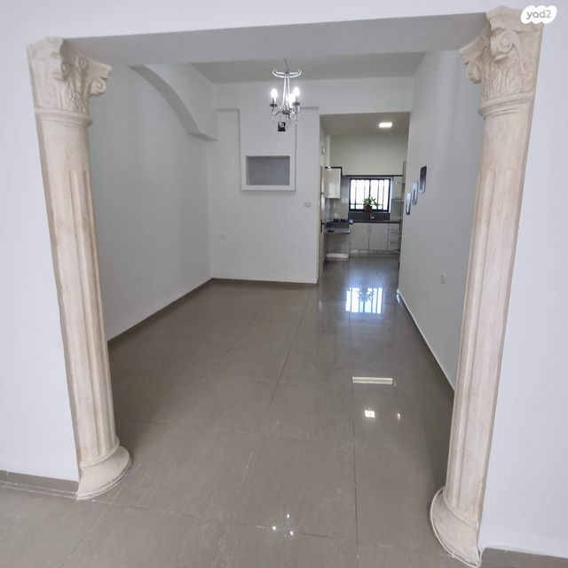 דירה, רבי עקיבא 22, הדר עליון, חיפה