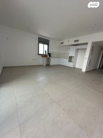 דירה, ש"י עגנון 1, שיכון רסקו, קרית אונו