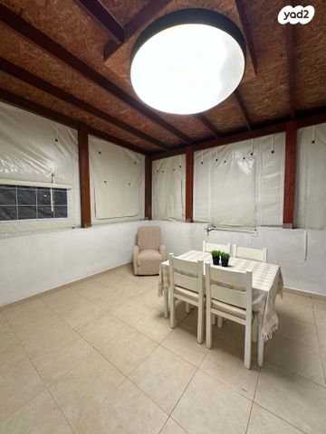 יחידת דיור, החורשה 38, שאר העיר, עומר