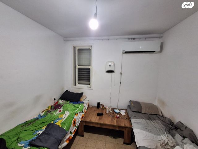 אפרים אלנקווה 16