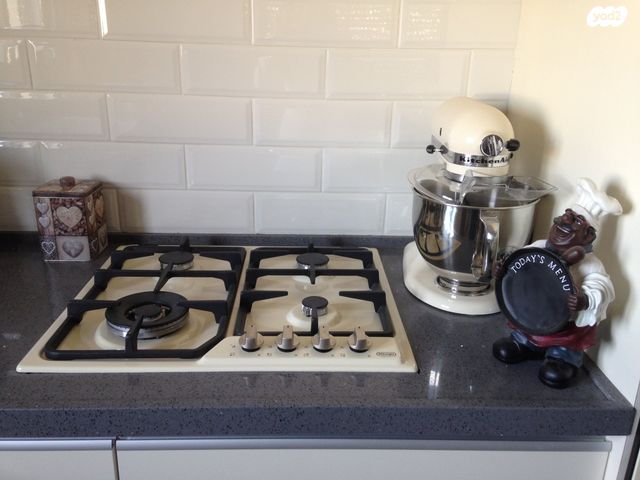 יוסף בורג 42