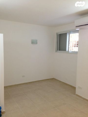 דירה, סמולנסקין 10, הצפון הישן - דרום, תל אביב יפו