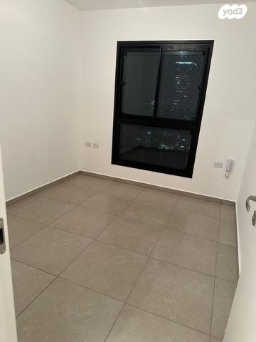 דירה, יוסף הגלילי 22, שכונת בן גוריון, מרכז העיר ג', רמת גן