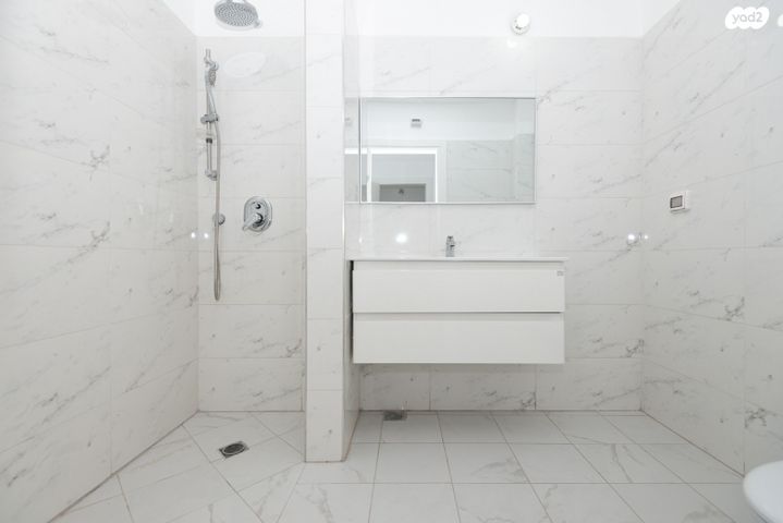 דירה, דרך לוי אשכול 178, קיראון, קרית אונו