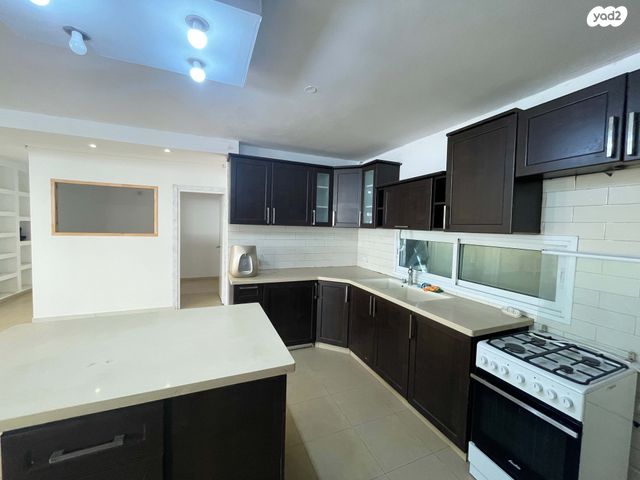 דירה, בושם 7, לבנה, תל אביב יפו