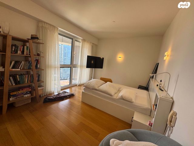 דירה, ניסים אלוני 21, צמרות איילון, פארק צמרת, תל אביב יפו