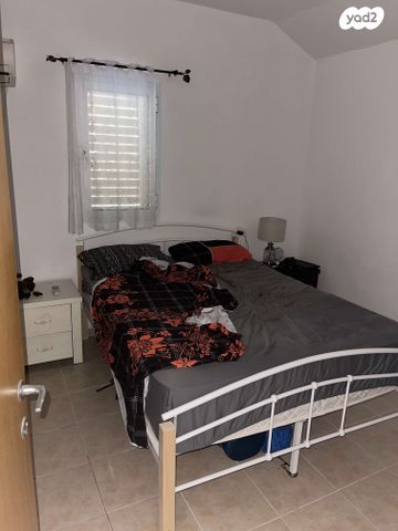 דירה, עפרוני 1, גילת, גילת