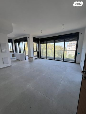 שמעון ויזנטל 18