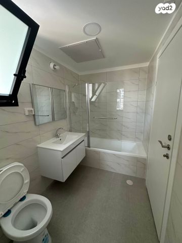 דירה, תפוז 1, הבוסתנים, שדרות