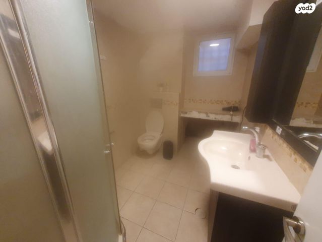 דירה, ביל"ו 17, שכונה ב', מבשרת ציון