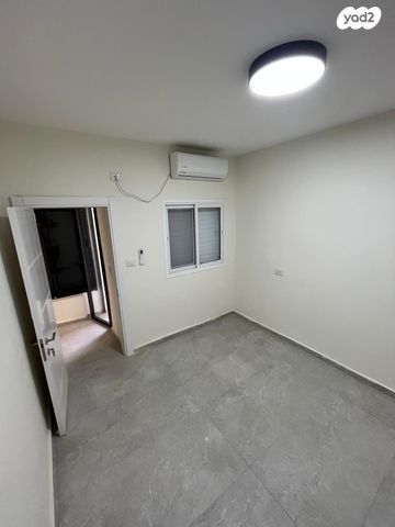 דירה, הנביאים 11, הנביאים, בת ים