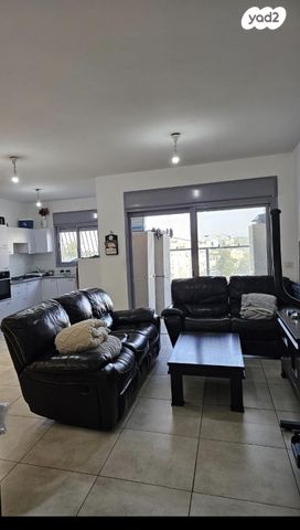 דירה, בר כוכבא 22, שעריים, רחובות