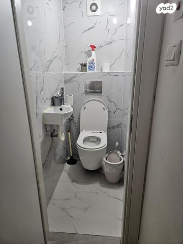 דירה, הרא"ה 40, שכונת הלל, רמת גן