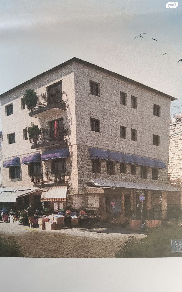 מחנה יהודה 20