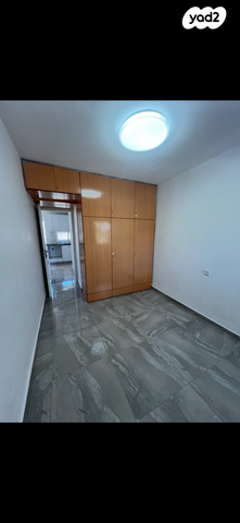 דירה, קרן קיימת לישראל, בת ים