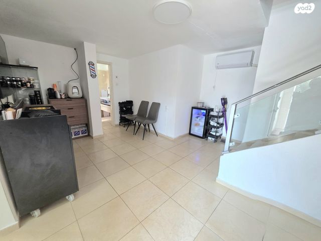 דירת גן, שדרות בית וגן, בית וגן, קרית אתא