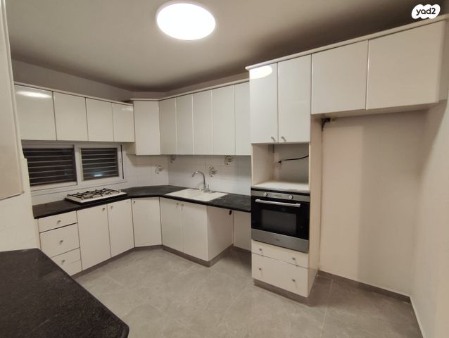 דירה, ד"ר זמנהוף 14, מרכז העיר דרום, נתניה