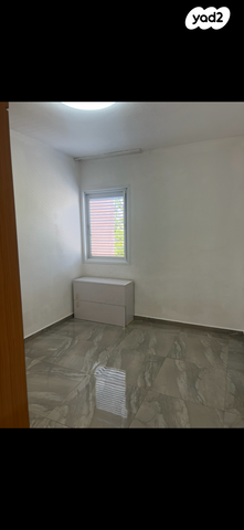 דירה, מתתיהו גנם, ניצנה, בת ים