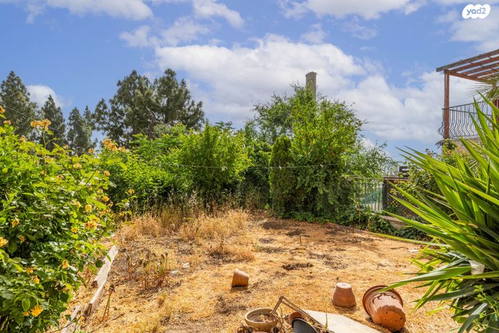 דירה, הרב עוזיאל, בית וגן, ירושלים