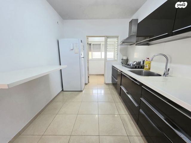 דירת גן, שדרות בית וגן, בית וגן, קרית אתא