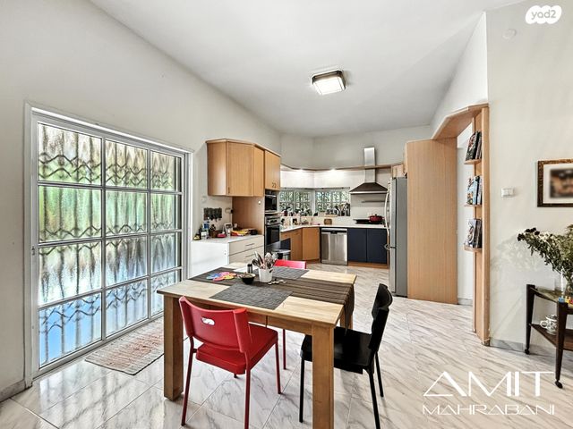 בית פרטי/ קוטג', להבים