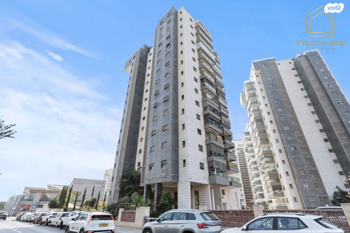 דירה, שדרות הרב משה שמואל שפירא 3, פארק המושבה, באר יעקב