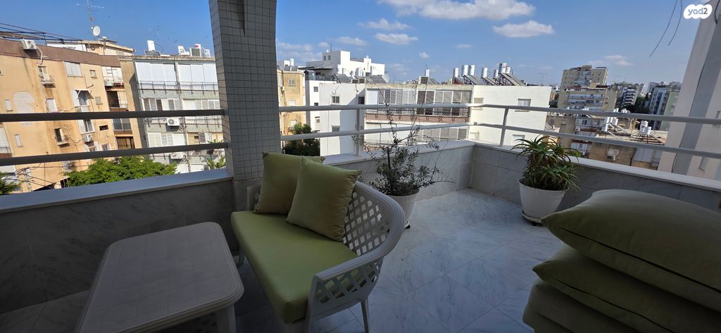 דירה, שלמה קפלנסקי, רמז, מערב ותיק, ראשון לציון