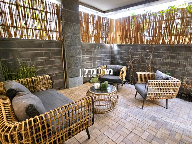 דירת גן, אבן עזרא, מרכז, הרצליה