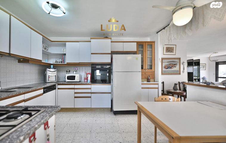 גג/ פנטהאוז, שלמה בן יוסף, רמת אביב ג', תל אביב יפו