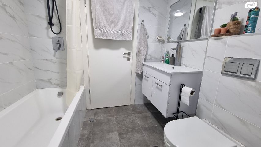 דירת גן, שער הגיא, יקנעם עילית