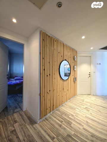 דירה, טווס 3, רמות מנחם, הוד השרון