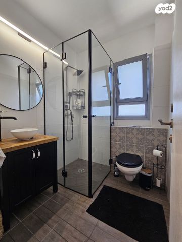 דירה, לאה גולדברג 4, גדרה מזרח, גדרה