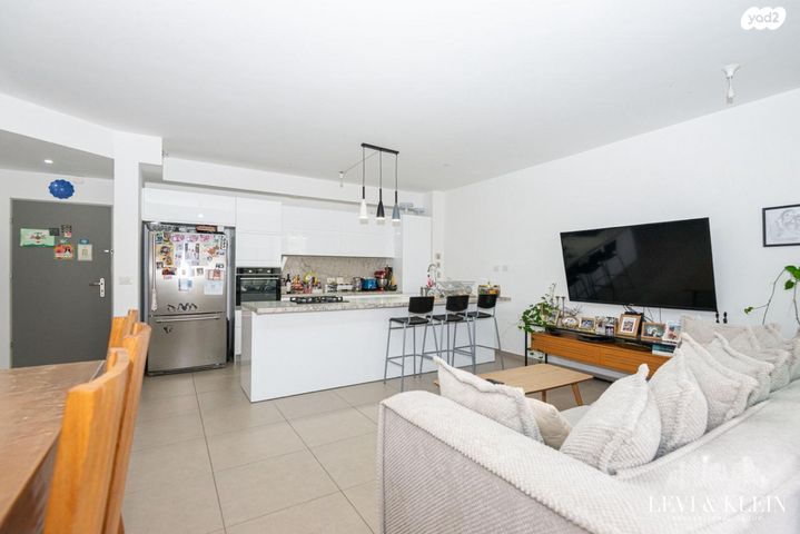 דירה, מעיין, נופרים, ראש העין