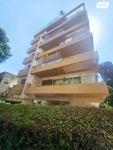 שכונת חשמונאים, מרכז העיר א