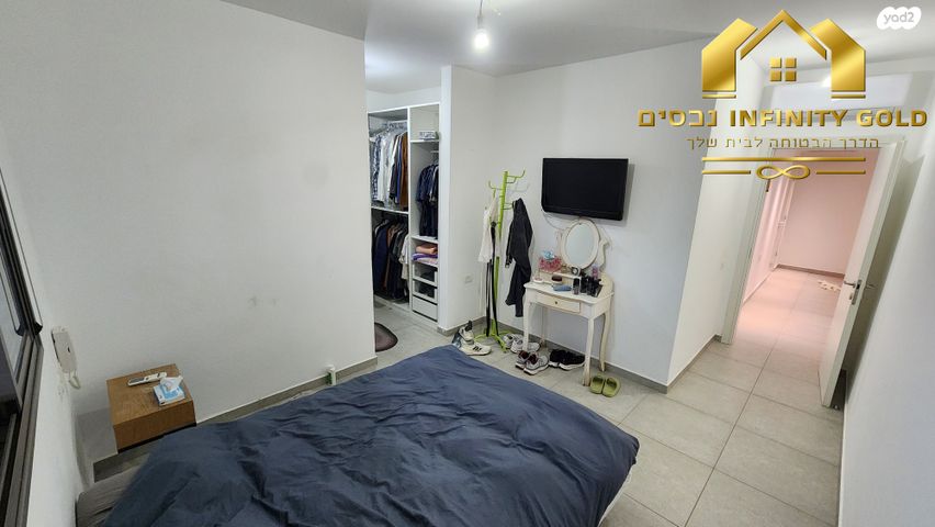 דירה, סביון, הפרחים, חריש