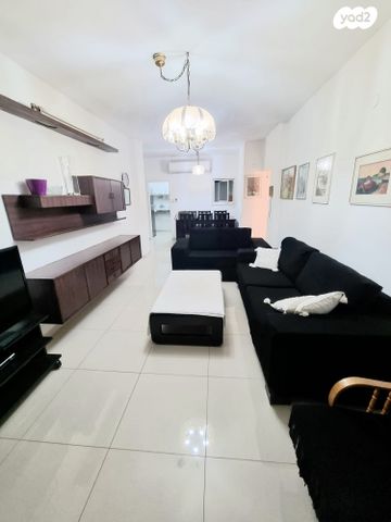 דירה, החשמונאים 50, לב העיר, בת ים