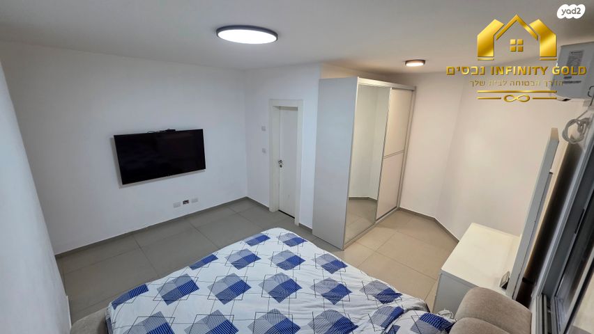 דירת גן, רובין 5, אבני חן, חריש