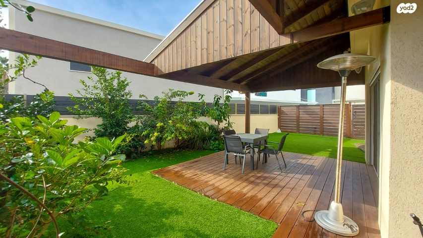 דו משפחתי, הגפן, עתלית