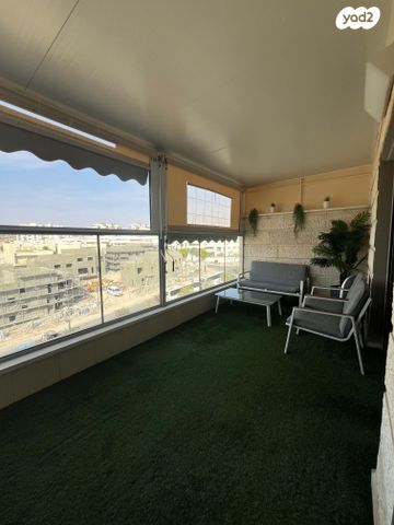 דירה, משה קהירי, רמות הרכס, באר שבע